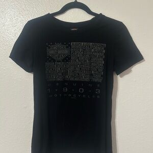 Harley-Davidson Black Tee with Graphic Design